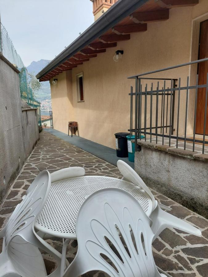 Holiday On The Island Monte Isola Exterior foto